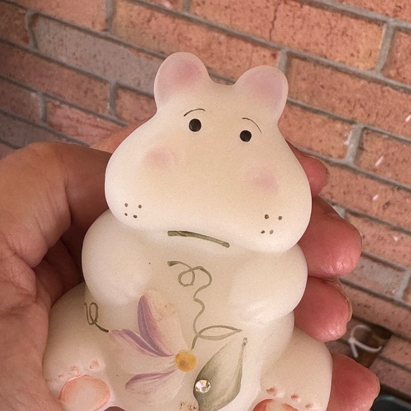 Fenton Glass Hand Painted Hippo - Picture 8 of 9